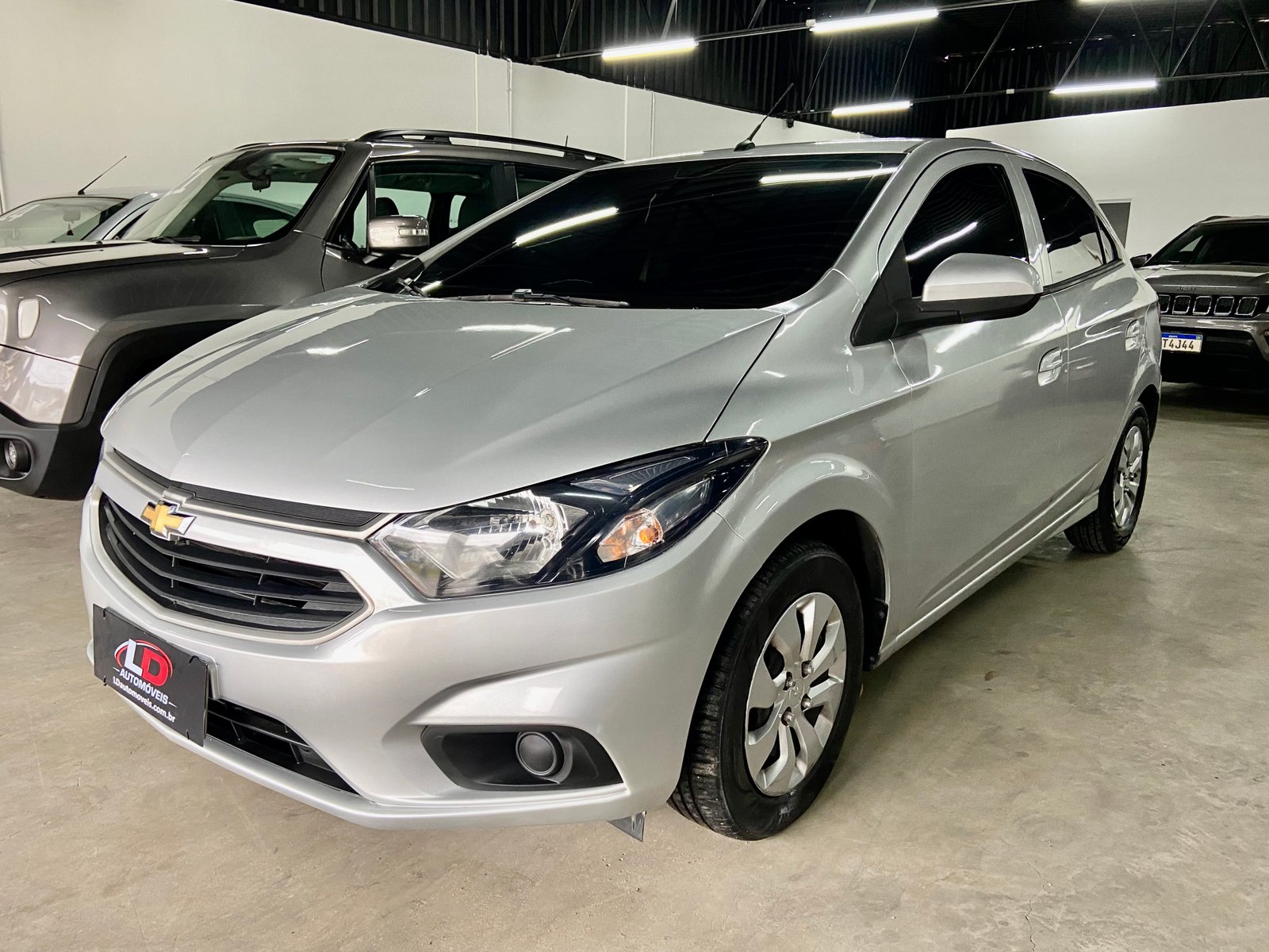 Chevrolet Onix LT 1.0