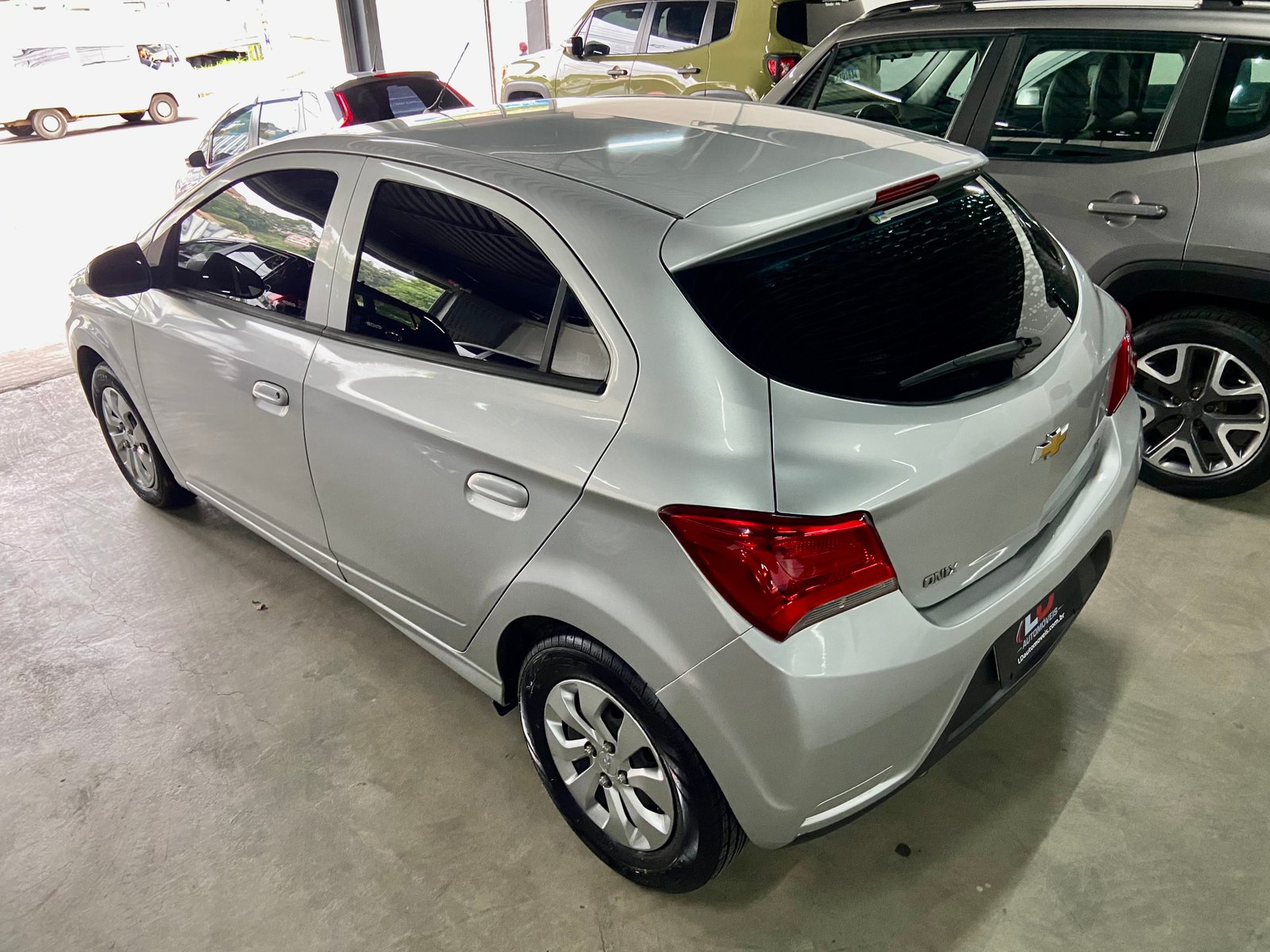 Chevrolet Onix LT 1.0