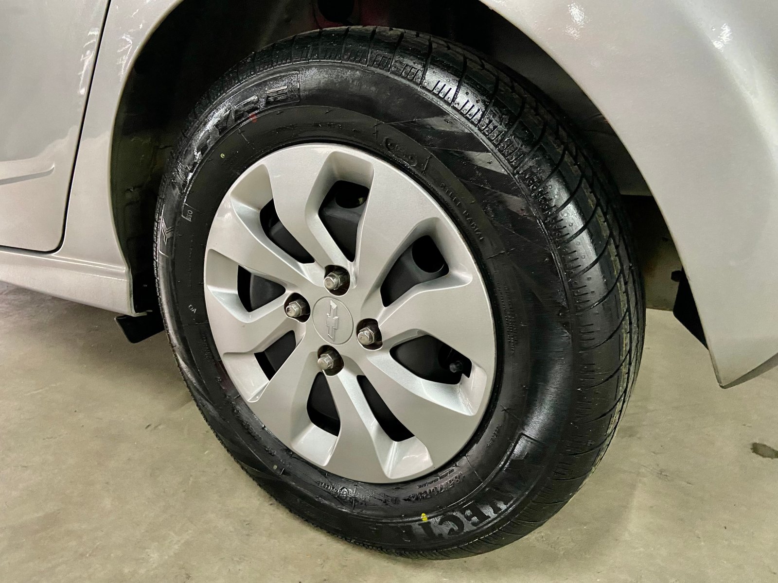 Chevrolet Onix LT 1.0