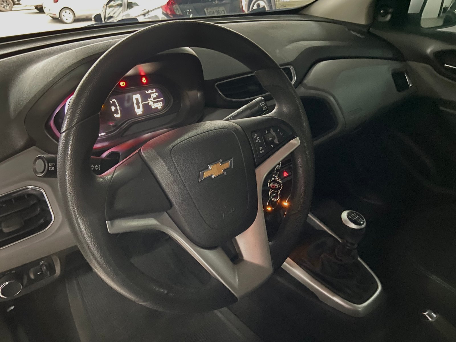 Chevrolet Onix LT 1.0