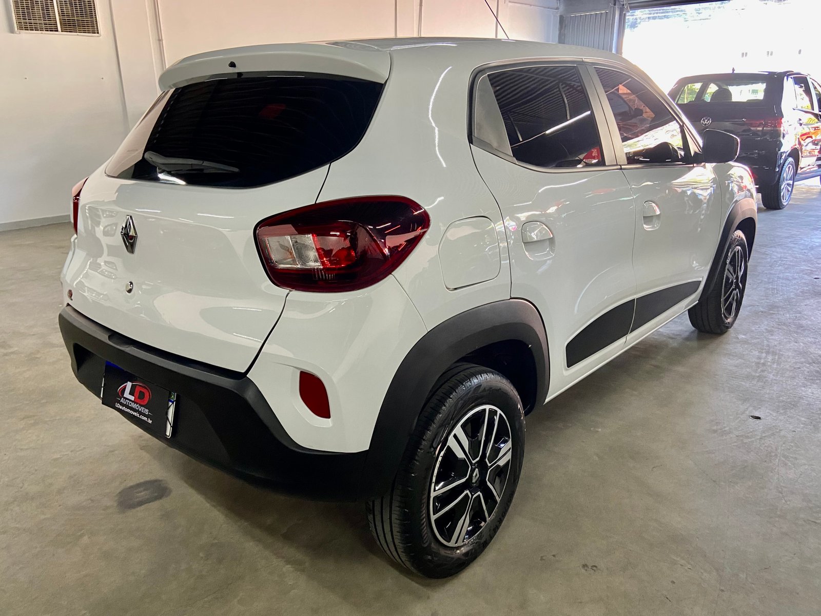 Renault Kwid Intense 1.0 flex 12v 5p Mec.
