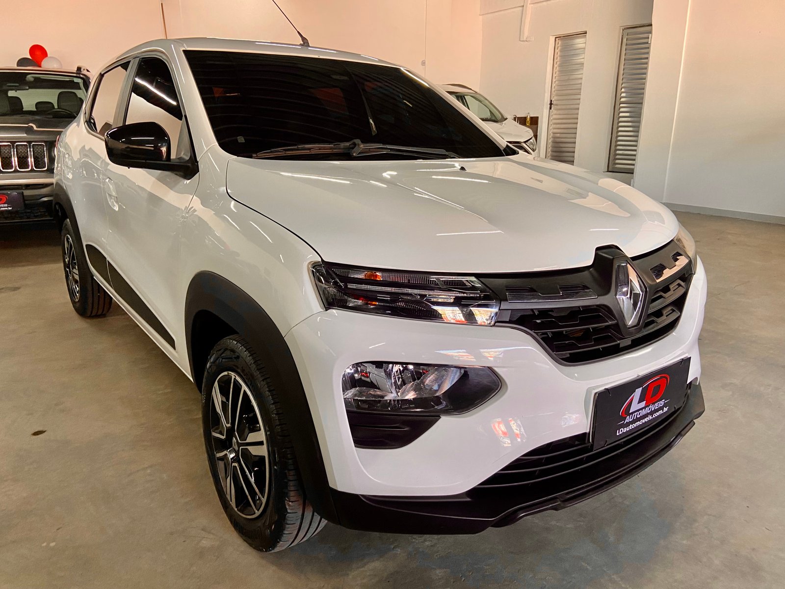 Renault Kwid Intense 1.0 flex 12v 5p Mec.