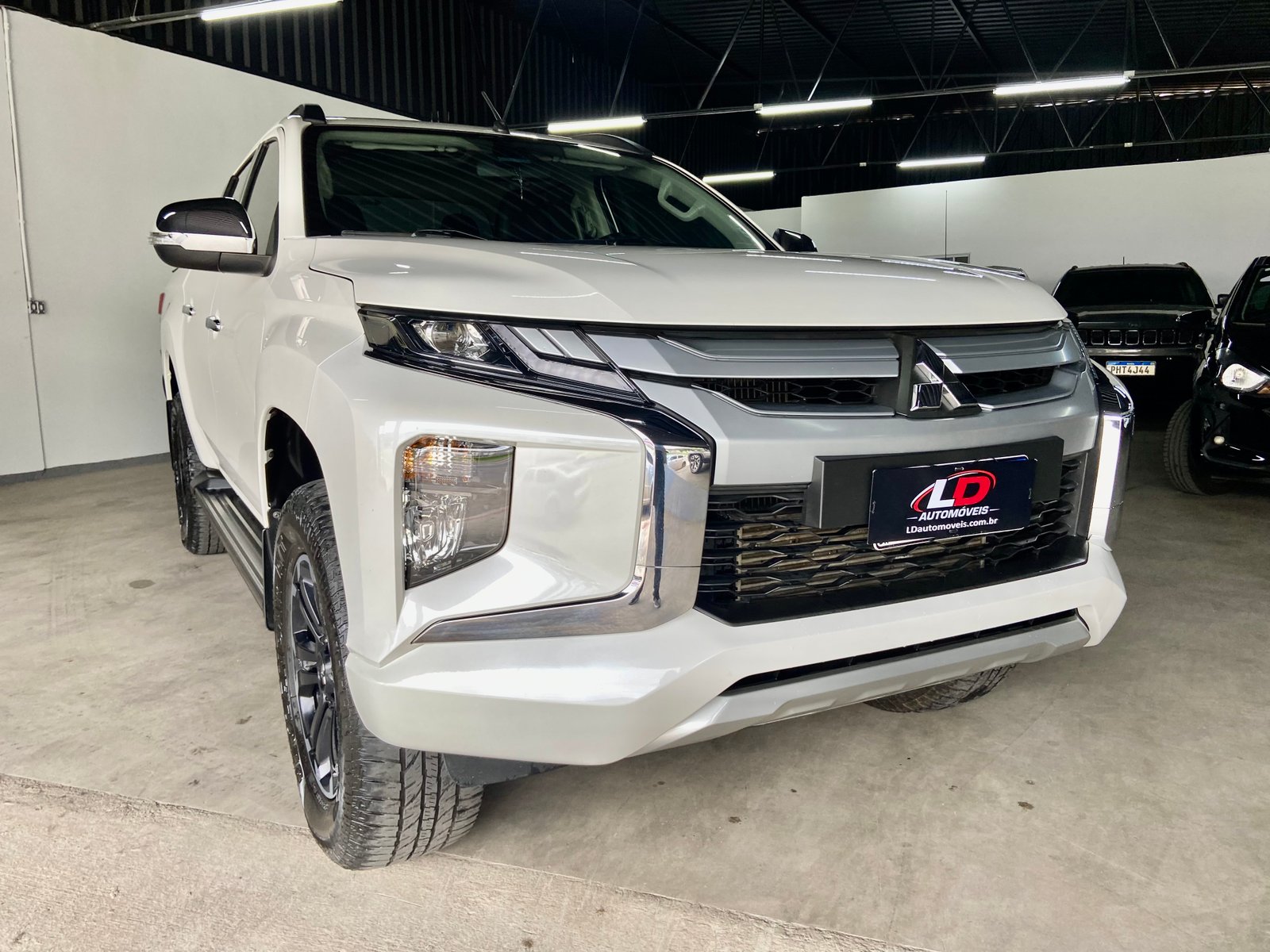 Mitsubishi L200 Triton Sport HPE CD 2.4 Diesel Aut.