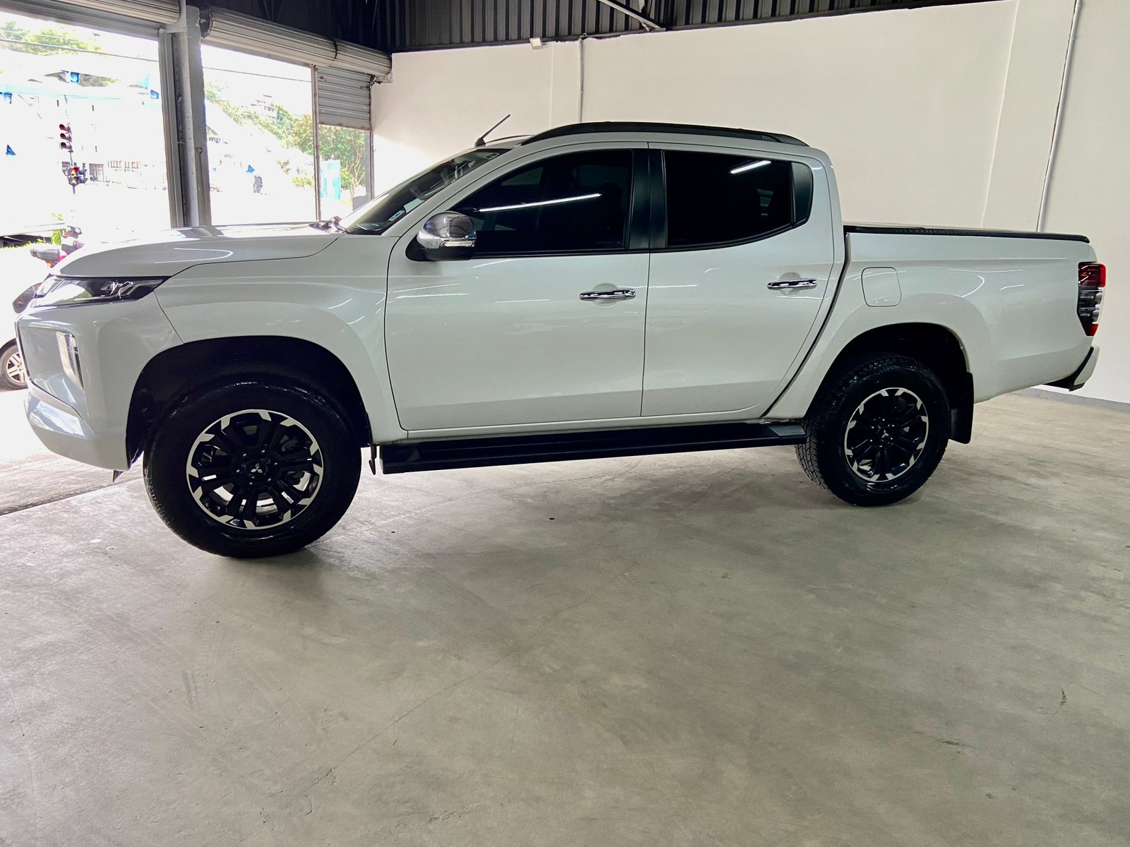 Mitsubishi L200 Triton Sport HPE CD 2.4 Diesel Aut.