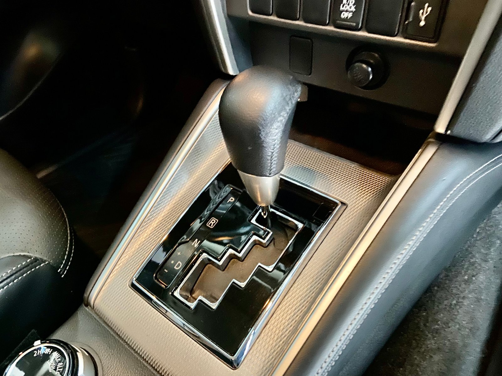 Mitsubishi L200 Triton Sport HPE CD 2.4 Diesel Aut.
