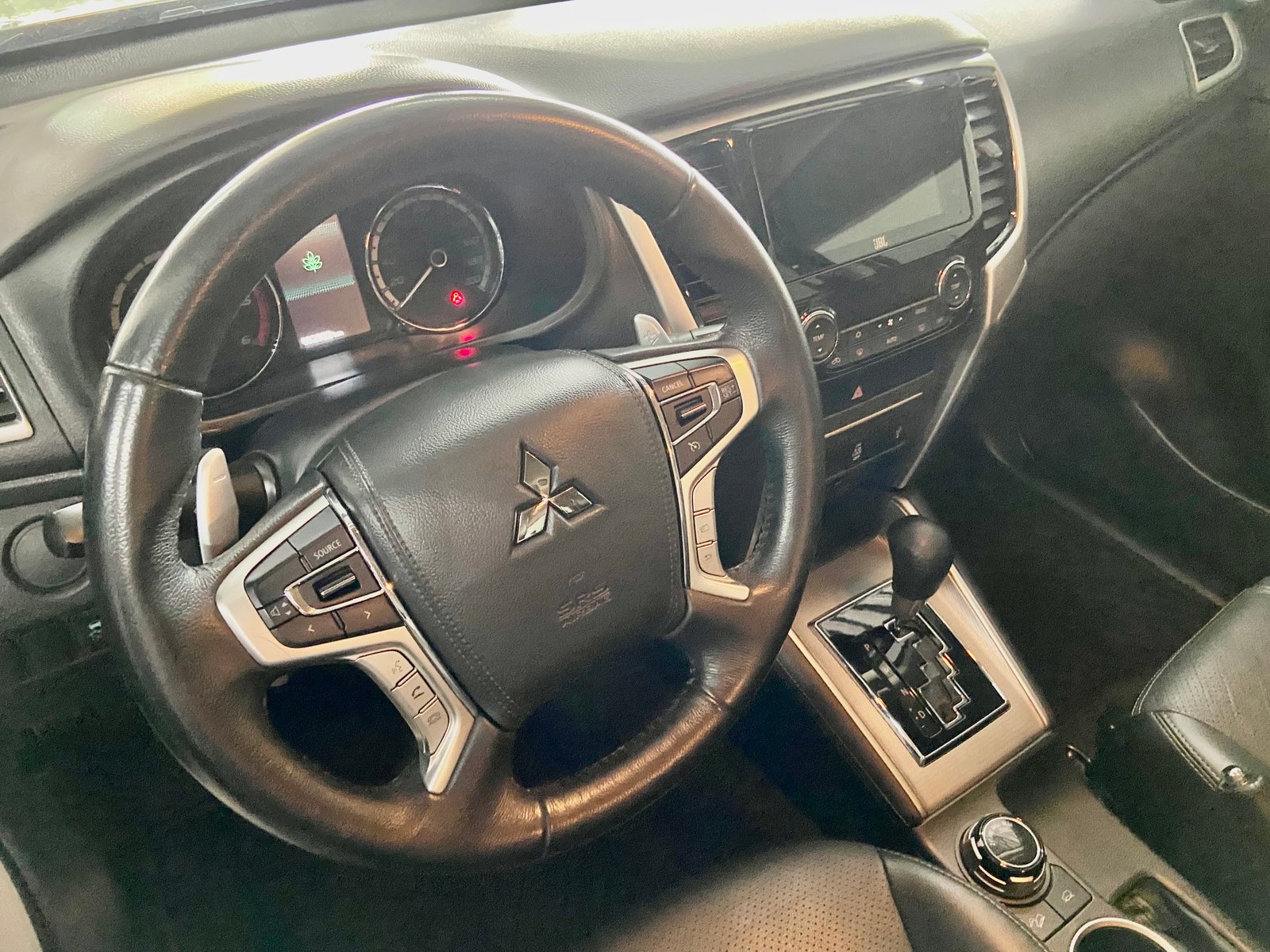 Mitsubishi L200 Triton Sport HPE CD 2.4 Diesel Aut.