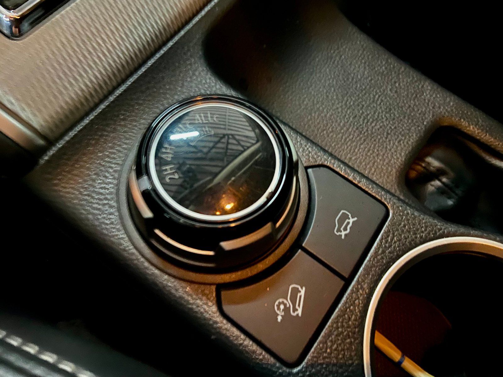 Mitsubishi L200 Triton Sport HPE CD 2.4 Diesel Aut.