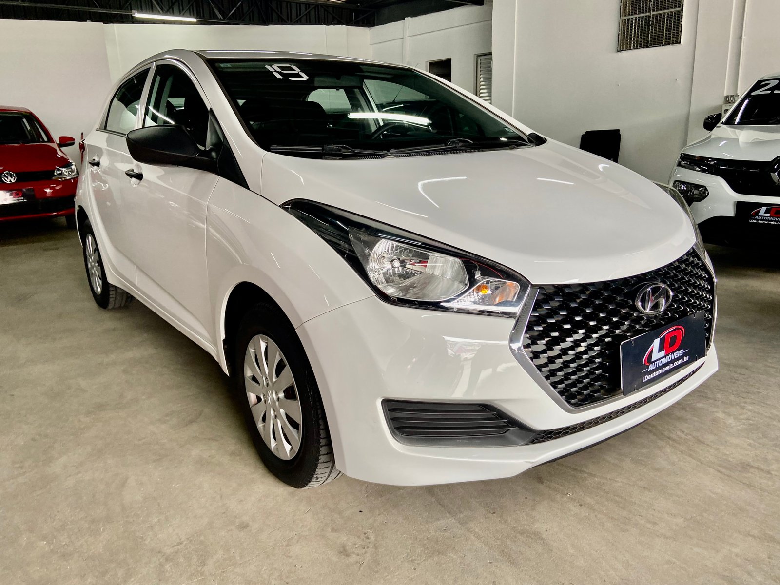 Hyundai HB20 Unique 1.0 flex manual .