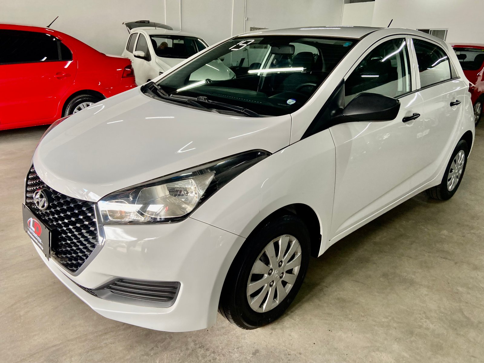 Hyundai HB20 Unique 1.0 flex manual .
