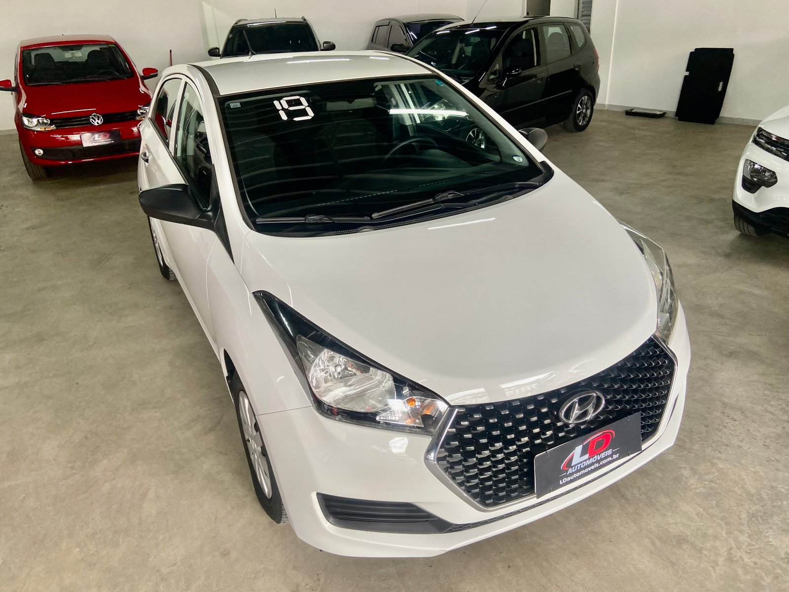 Hyundai HB20 Unique 1.0 flex manual .