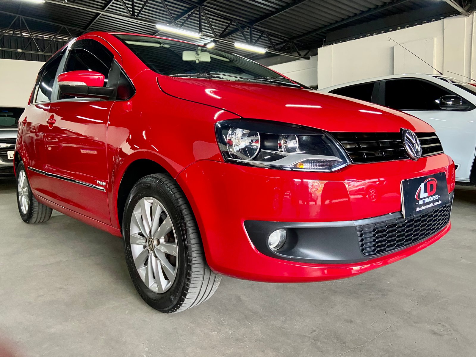 Volkswagen Fox Prime Highline 1.6 Total flex manual .