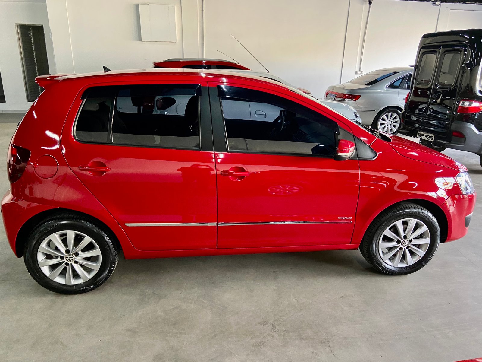 Volkswagen Fox Prime Highline 1.6 Total flex manual .