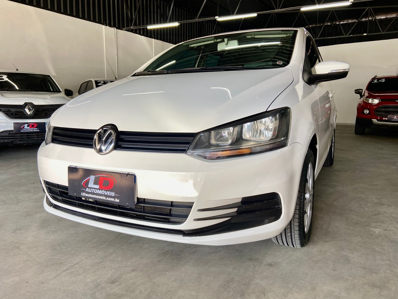 Volkswagen Fox Tredline 1.0 12v flex manual