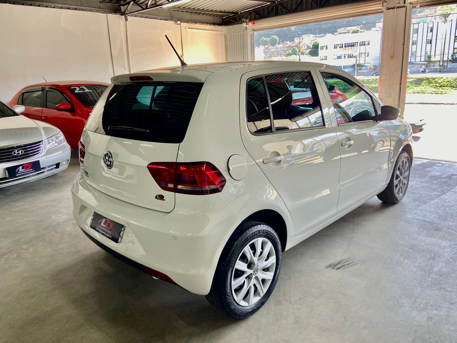 Volkswagen Fox Tredline 1.0 12v flex manual