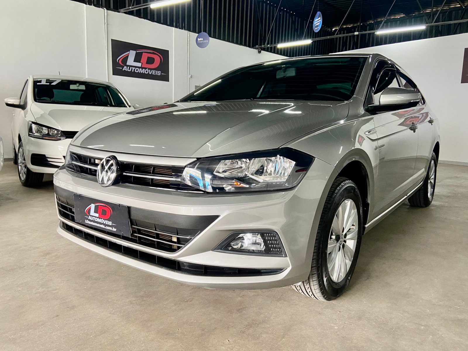Volkswagen Virtus 1.0 Comfortline 200 Tsi Aut 4p.