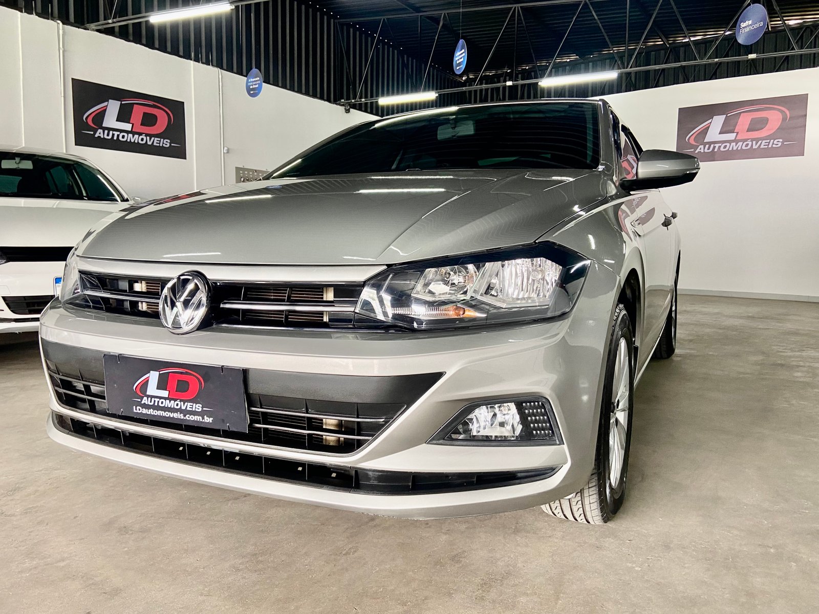 Volkswagen Virtus 1.0 Comfortline 200 Tsi Aut 4p.