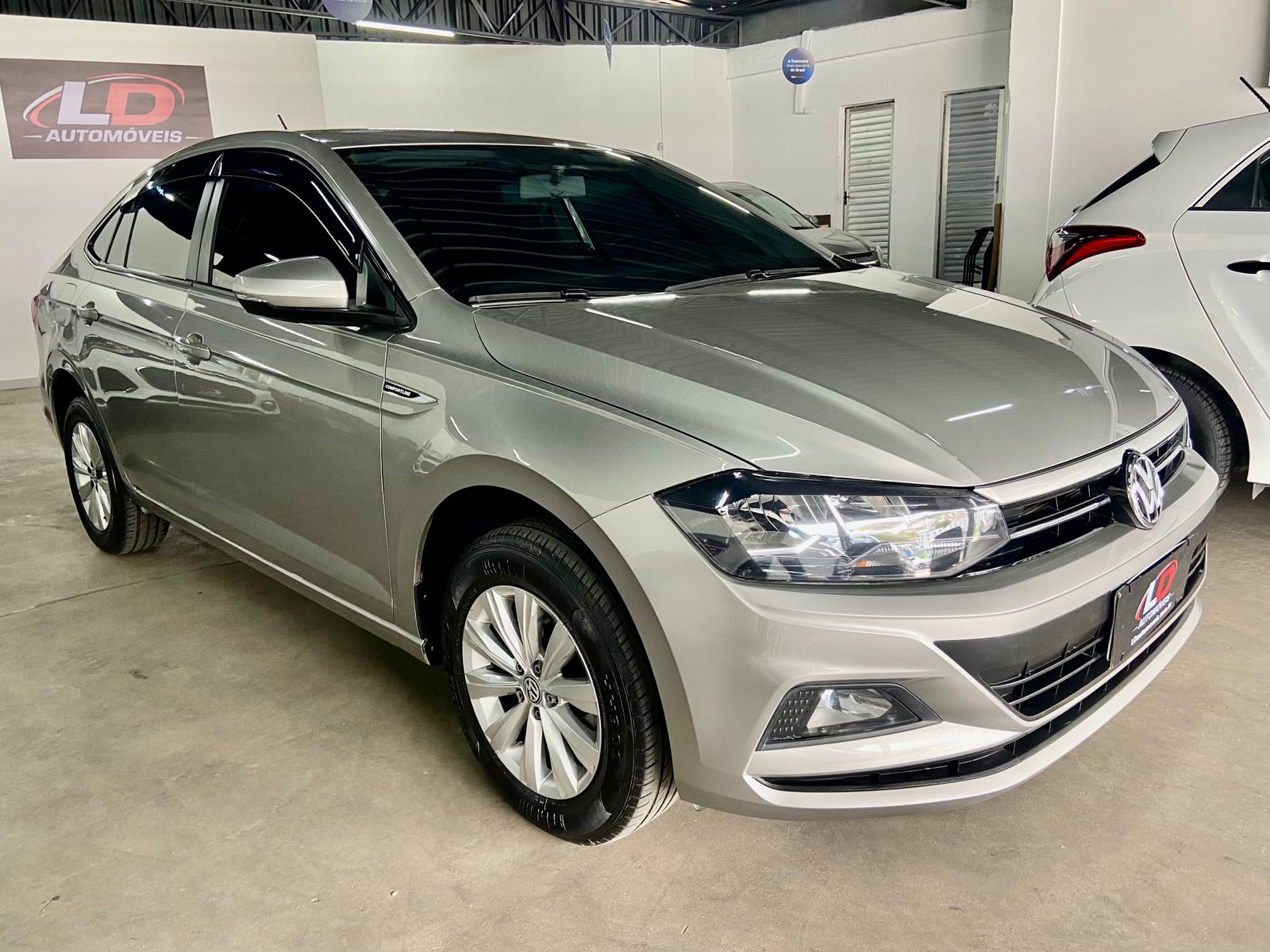 Volkswagen Virtus 1.0 Comfortline 200 Tsi Aut 4p.