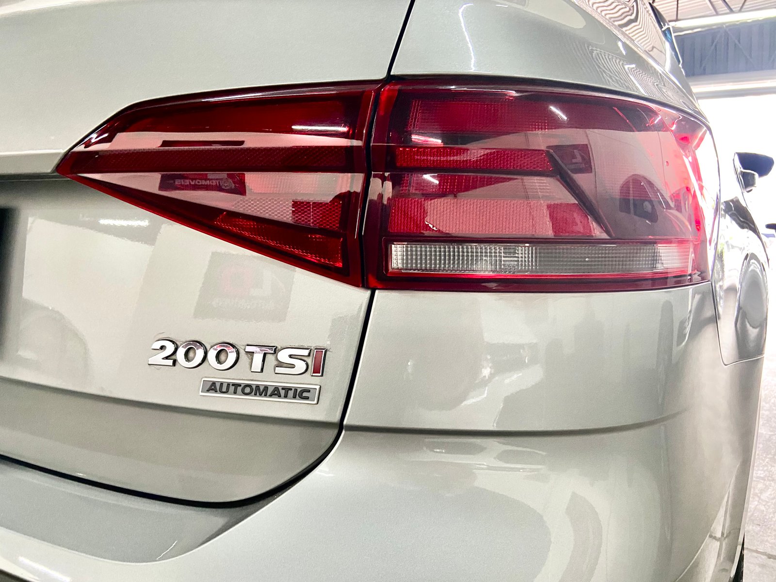 Volkswagen Virtus 1.0 Comfortline 200 Tsi Aut 4p.